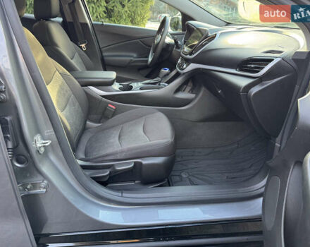 Сірий Шевроле Вольт, об'ємом двигуна 1.5 л та пробігом 119 тис. км за 15300 $, фото 24 на Automoto.ua
