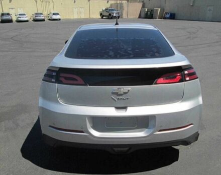 Серый Шевроле Вольт, объемом двигателя 0 л и пробегом 84 тыс. км за 11100 $, фото 5 на Automoto.ua