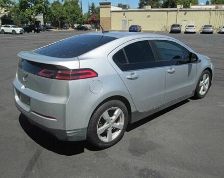 Серый Шевроле Вольт, объемом двигателя 0 л и пробегом 84 тыс. км за 11100 $, фото 6 на Automoto.ua