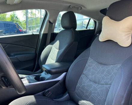 Серый Шевроле Вольт, объемом двигателя 1.5 л и пробегом 55 тыс. км за 15200 $, фото 8 на Automoto.ua