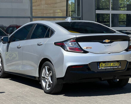 Серый Шевроле Вольт, объемом двигателя 1.5 л и пробегом 55 тыс. км за 15200 $, фото 5 на Automoto.ua