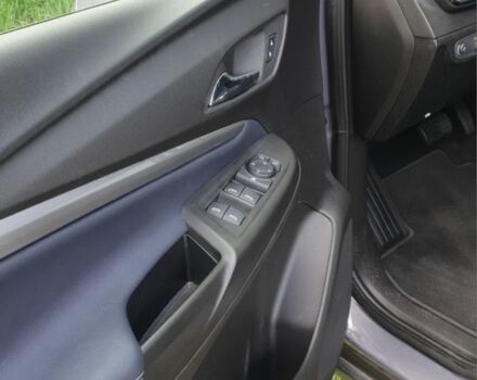 Серый Шевроле Вольт, объемом двигателя 0 л и пробегом 24 тыс. км за 21000 $, фото 5 на Automoto.ua