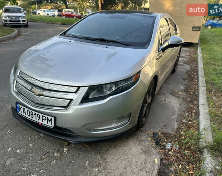 Серый Шевроле Вольт, объемом двигателя 1.4 л и пробегом 180 тыс. км за 7999 $, фото 1 на Automoto.ua