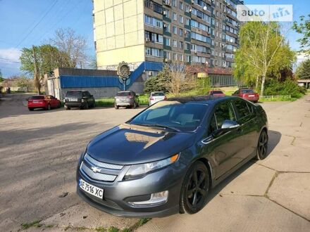 Шевроле Вольт 2011 у Кривому Розі на Automoto.ua Сірий Шевроле Вольт, об'ємом двигуна 1.4 л та пробігом 308 тис. км за 11700 $, фото 1 на Automoto.ua