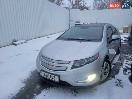 Шевроле Вольт 2011 у Харкові на Automoto.ua Сірий Шевроле Вольт, об'ємом двигуна 0 л та пробігом 227 тис. км за 8999 $, фото 1 на Automoto.ua