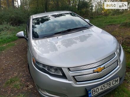 Шевроле Вольт 2012 в Тернополе на Automoto.ua Серый Шевроле Вольт, объемом двигателя 1.4 л и пробегом 161 тыс. км за 11350 $, фото 1 на Automoto.ua