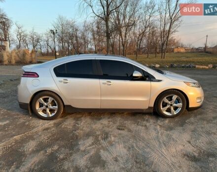 Серый Шевроле Вольт, объемом двигателя 1.4 л и пробегом 268 тыс. км за 11400 $, фото 1 на Automoto.ua