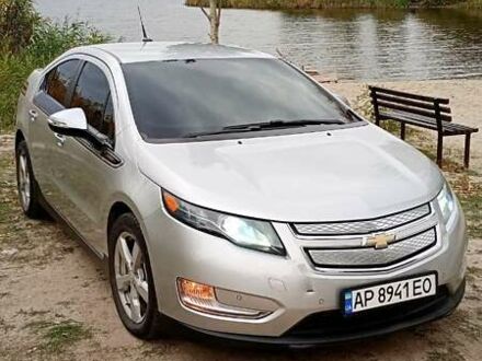 Серый Шевроле Вольт, объемом двигателя 1.4 л и пробегом 152 тыс. км за 9700 $, фото 1 на Automoto.ua