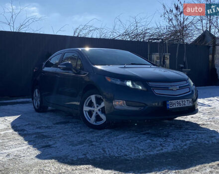 Серый Шевроле Вольт, объемом двигателя 1.4 л и пробегом 180 тыс. км за 9200 $, фото 1 на Automoto.ua