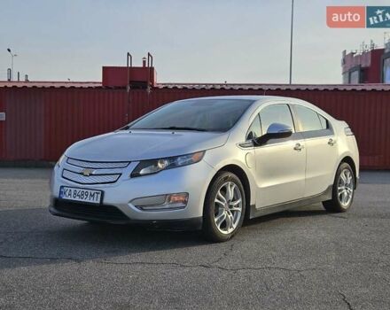 Серый Шевроле Вольт, объемом двигателя 1.4 л и пробегом 131 тыс. км за 12599 $, фото 1 на Automoto.ua