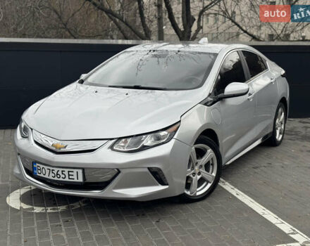 Серый Шевроле Вольт, объемом двигателя 1.49 л и пробегом 178 тыс. км за 14000 $, фото 1 на Automoto.ua