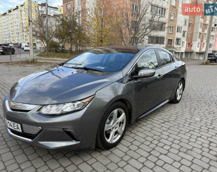 Шевроле Вольт 2017 в Ивано-Франковске на Automoto.ua Серый Шевроле Вольт, объемом двигателя 1.49 л и пробегом 171 тыс. км за 12700 $, фото 1 на Automoto.ua