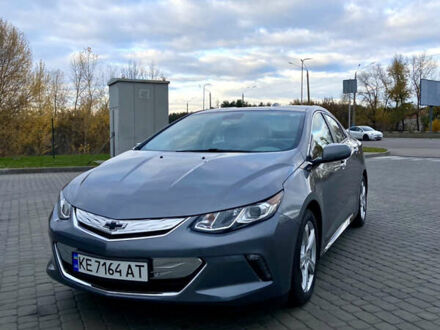 Серый Шевроле Вольт, объемом двигателя 1.49 л и пробегом 32 тыс. км за 20300 $, фото 1 на Automoto.ua