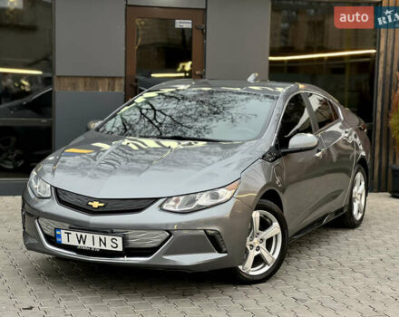 Серый Шевроле Вольт, объемом двигателя 1.5 л и пробегом 145 тыс. км за 13500 $, фото 1 на Automoto.ua