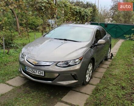 Серый Шевроле Вольт, объемом двигателя 1.5 л и пробегом 175 тыс. км за 17000 $, фото 1 на Automoto.ua
