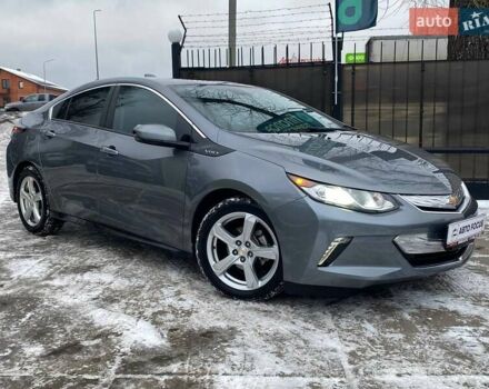 Сірий Шевроле Вольт, об'ємом двигуна 1.5 л та пробігом 62 тис. км за 15990 $, фото 1 на Automoto.ua
