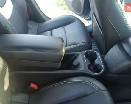 Синий Шевроле Вольт, объемом двигателя 1.4 л и пробегом 245 тыс. км за 9999 $, фото 5 на Automoto.ua