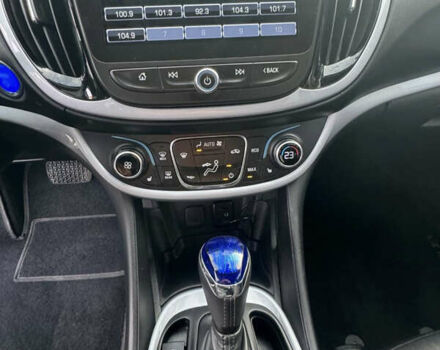 Шевроле Вольт 2016 в Знаменке на Automoto.ua Синий Шевроле Вольт, объемом двигателя 1.5 л и пробегом 62 тыс. км за 14800 $, фото 4 на Automoto.ua