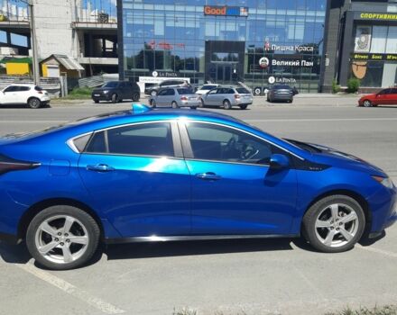 Синий Шевроле Вольт, объемом двигателя 0 л и пробегом 96 тыс. км за 18500 $, фото 1 на Automoto.ua
