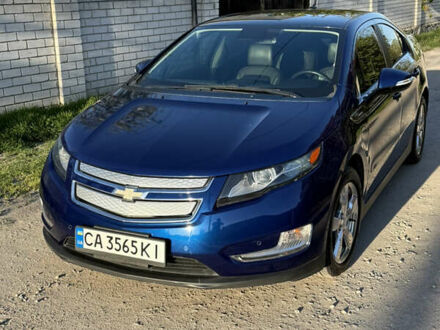 Шевроле Вольт 2011 у Кропивницькому (Кіровограді) на Automoto.ua Синій Шевроле Вольт, об'ємом двигуна 1.4 л та пробігом 189 тис. км за 8499 $, фото 1 на Automoto.ua