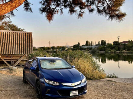 Синий Шевроле Вольт, объемом двигателя 1.5 л и пробегом 196 тыс. км за 14500 $, фото 1 на Automoto.ua