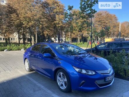 Шевроле Вольт 2017 в Ровно на Automoto.ua Синий Шевроле Вольт, объемом двигателя 1.5 л и пробегом 106 тыс. км за 23000 $, фото 1 на Automoto.ua