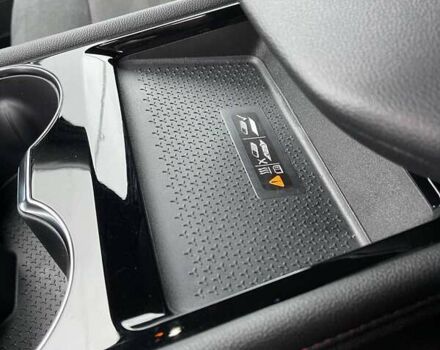 Белый Шевроле Blazer EV, объемом двигателя 0 л и пробегом 2 тыс. км за 32500 $, фото 26 на Automoto.ua