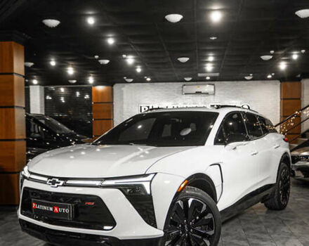 Белый Шевроле Blazer EV, объемом двигателя 0 л и пробегом 1 тыс. км за 35900 $, фото 20 на Automoto.ua