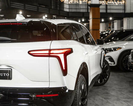 Белый Шевроле Blazer EV, объемом двигателя 0 л и пробегом 1 тыс. км за 35900 $, фото 26 на Automoto.ua