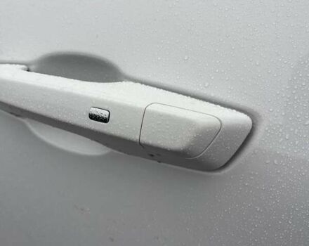 Белый Шевроле Blazer EV, объемом двигателя 0 л и пробегом 2 тыс. км за 32500 $, фото 6 на Automoto.ua