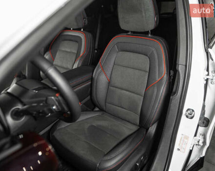 Белый Шевроле Blazer EV, объемом двигателя 0 л и пробегом 1 тыс. км за 35900 $, фото 52 на Automoto.ua