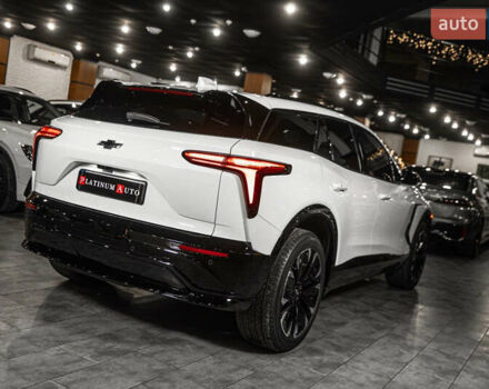 Белый Шевроле Blazer EV, объемом двигателя 0 л и пробегом 1 тыс. км за 35900 $, фото 9 на Automoto.ua