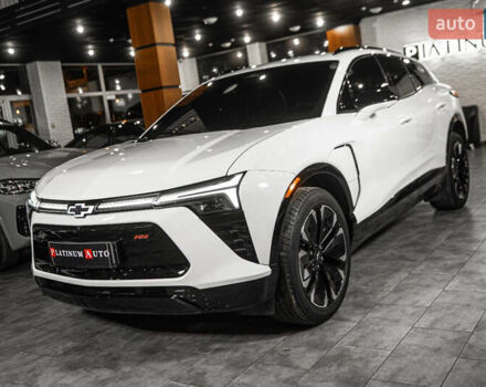 Белый Шевроле Blazer EV, объемом двигателя 0 л и пробегом 1 тыс. км за 35900 $, фото 2 на Automoto.ua