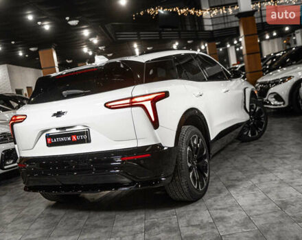 Белый Шевроле Blazer EV, объемом двигателя 0 л и пробегом 1 тыс. км за 35900 $, фото 24 на Automoto.ua