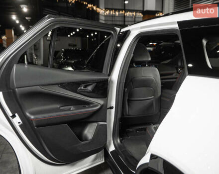 Белый Шевроле Blazer EV, объемом двигателя 0 л и пробегом 1 тыс. км за 35900 $, фото 54 на Automoto.ua
