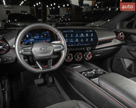 Белый Шевроле Blazer EV, объемом двигателя 0 л и пробегом 1 тыс. км за 35900 $, фото 46 на Automoto.ua