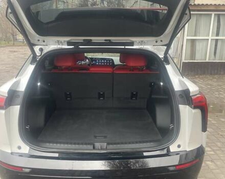 Белый Шевроле Blazer EV, объемом двигателя 0 л и пробегом 20 тыс. км за 34300 $, фото 8 на Automoto.ua