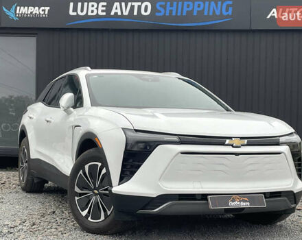 Белый Шевроле Blazer EV, объемом двигателя 0 л и пробегом 5 тыс. км за 31900 $, фото 1 на Automoto.ua