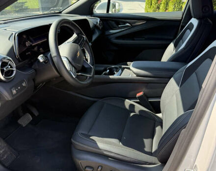 Белый Шевроле Blazer EV, объемом двигателя 0 л и пробегом 5 тыс. км за 32000 $, фото 13 на Automoto.ua