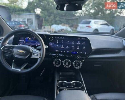 Белый Шевроле Blazer EV, объемом двигателя 0 л и пробегом 7 тыс. км за 31500 $, фото 4 на Automoto.ua