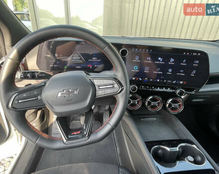 Білий Шевроле Blazer EV, об'ємом двигуна 0 л та пробігом 7 тис. км за 33200 $, фото 8 на Automoto.ua
