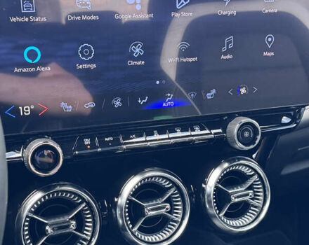 Белый Шевроле Blazer EV, объемом двигателя 0 л и пробегом 3 тыс. км за 32490 $, фото 20 на Automoto.ua