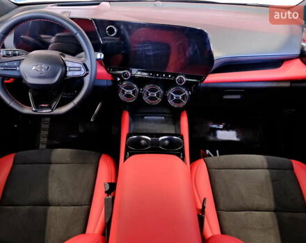 Чорний Шевроле Blazer EV, об'ємом двигуна 0 л та пробігом 5 тис. км за 33900 $, фото 47 на Automoto.ua