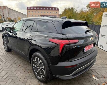 Черный Шевроле Blazer EV, объемом двигателя 0 л и пробегом 2 тыс. км за 27900 $, фото 4 на Automoto.ua