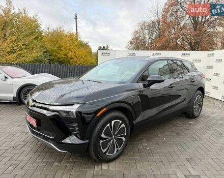Черный Шевроле Blazer EV, объемом двигателя 0 л и пробегом 2 тыс. км за 27900 $, фото 3 на Automoto.ua