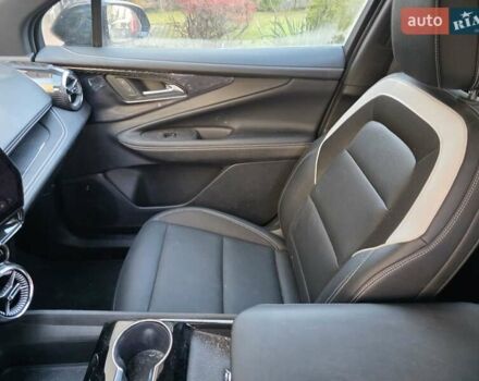 Черный Шевроле Blazer EV, объемом двигателя 0 л и пробегом 22 тыс. км за 29800 $, фото 19 на Automoto.ua