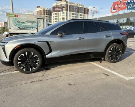 Серый Шевроле Blazer EV, объемом двигателя 0 л и пробегом 1 тыс. км за 33000 $, фото 9 на Automoto.ua