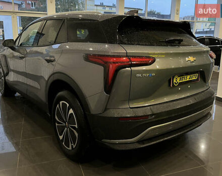 Сірий Шевроле Blazer EV, об'ємом двигуна 0 л та пробігом 2 тис. км за 36000 $, фото 3 на Automoto.ua