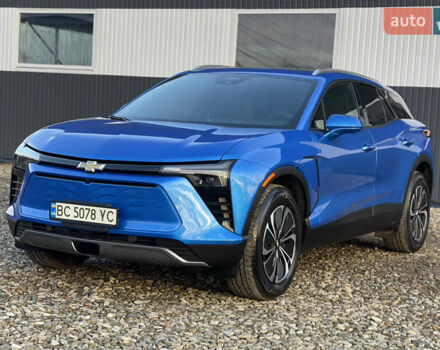 Синий Шевроле Blazer EV, объемом двигателя 0 л и пробегом 1 тыс. км за 29950 $, фото 3 на Automoto.ua