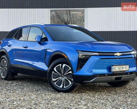 Синий Шевроле Blazer EV, объемом двигателя 0 л и пробегом 1 тыс. км за 29950 $, фото 10 на Automoto.ua